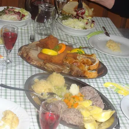 Nyaraló Virida, App Leopold Iii Ivančna Gorica